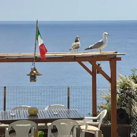 Terrazza Sul Mare Holidays With Experiences Tatil Evi Lipari (Isola Lipari)