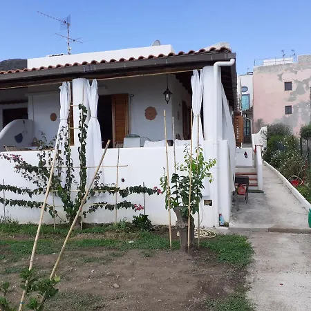 Terrazza Sul Mare Holidays With Experiences * Lípara