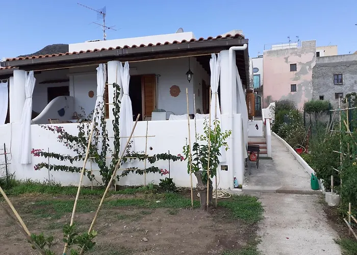 Terrazza Sul Mare Holidays With Experiences * Lípara