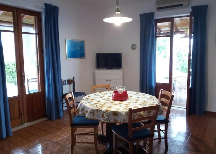 Terrazza Sul Mare Holidays With Experiences Casa de Férias *